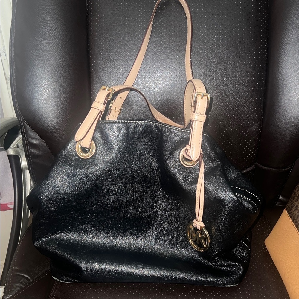 Michael Kors Black and Tan Shoulder Bag